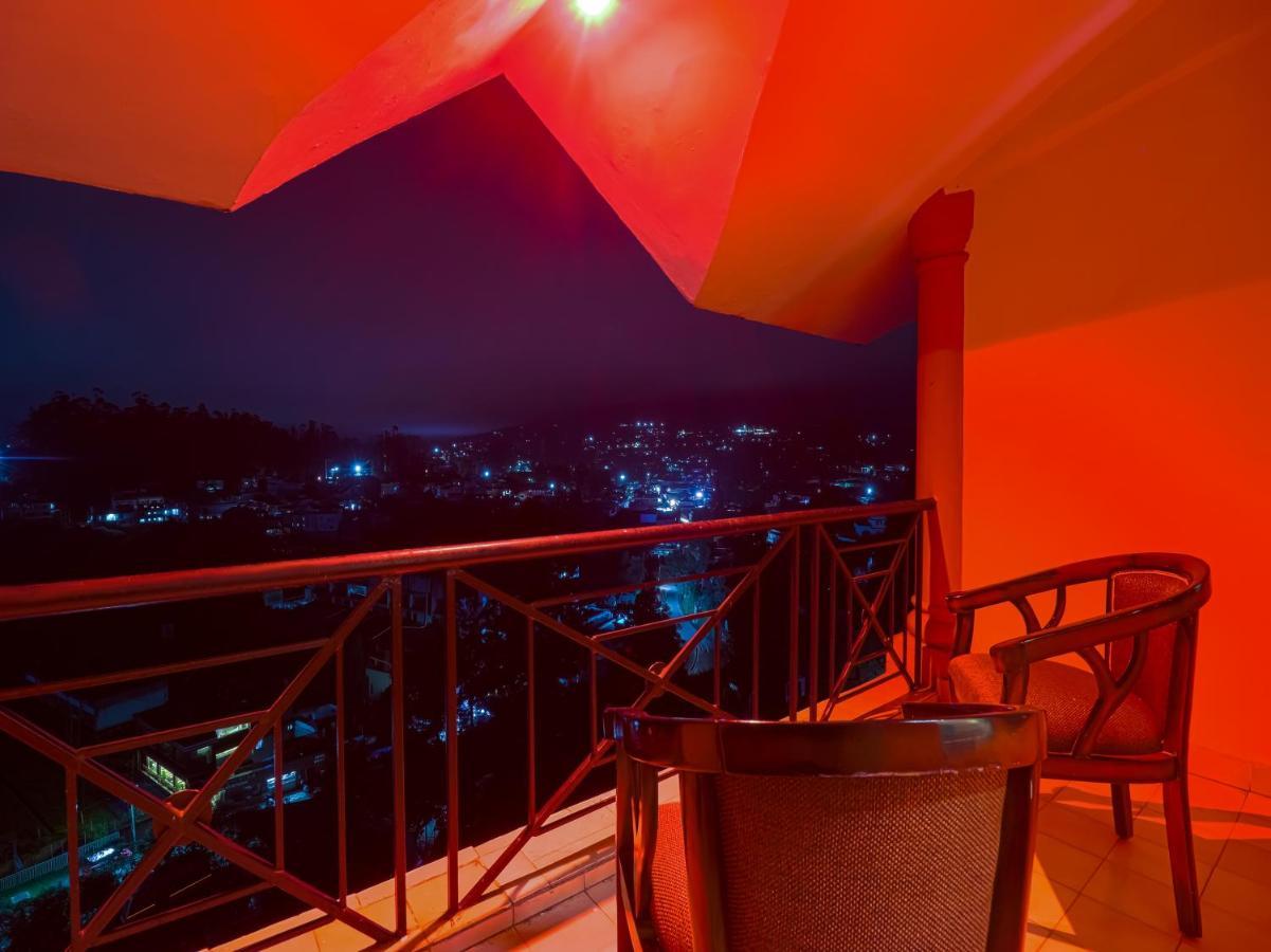The Byke Sunshine Grand Hotel Ooty Bagian luar foto