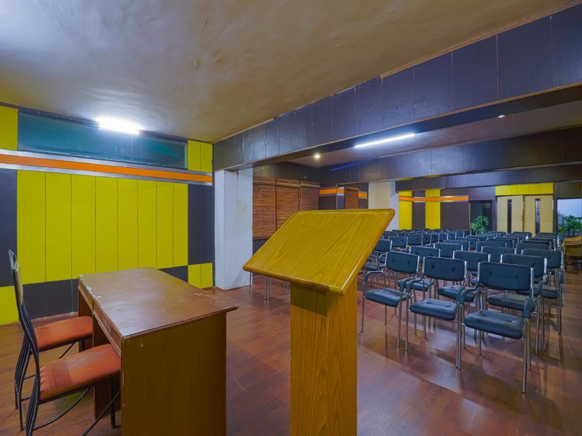 The Byke Sunshine Grand Hotel Ooty Bagian luar foto