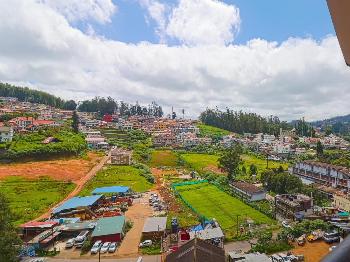 The Byke Sunshine Grand Hotel Ooty Bagian luar foto
