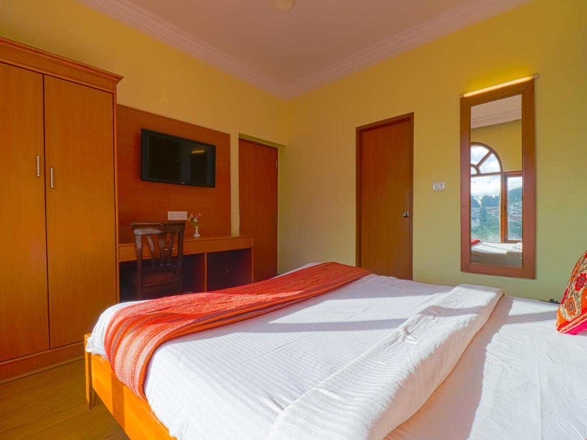 The Byke Sunshine Grand Hotel Ooty Bagian luar foto